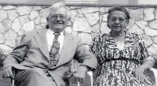 Jaime Malla Salom y su esposa Ernestina Sanabia Martnez
